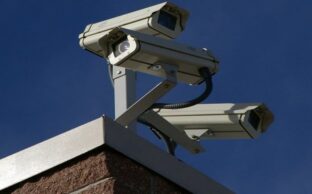 محاسبه هزینه نصب دوربین مداربسته؛ از خرید تجهیزات تا اجرای حرفه‌ای